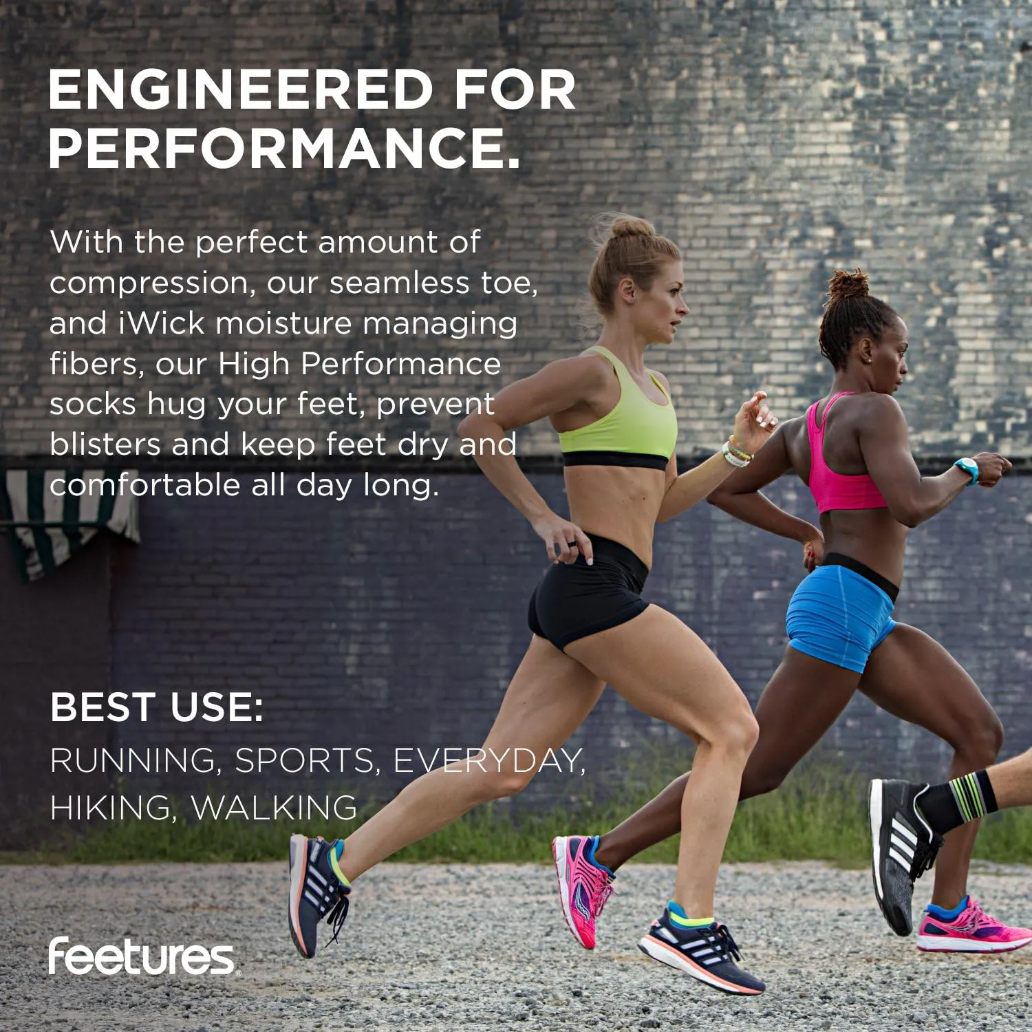 Feetures High Performance Max Cushion Classic Crew Sock for Women & Men - Moisture-Wicking Athletic Socks - (1 Pair)
