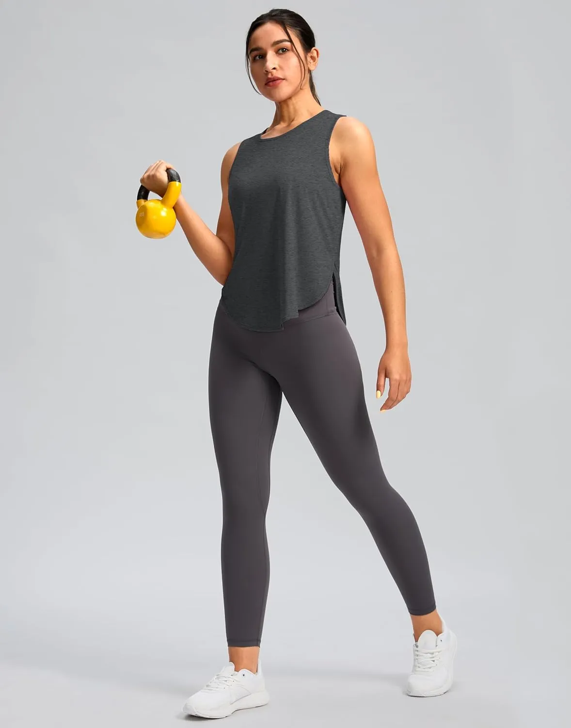Soothfeel Women's Workout Tank Tops Racerback Sleeveless Running Tennis Shirt Loose Fit Sports Gym Exercise Yoga Athletic Top